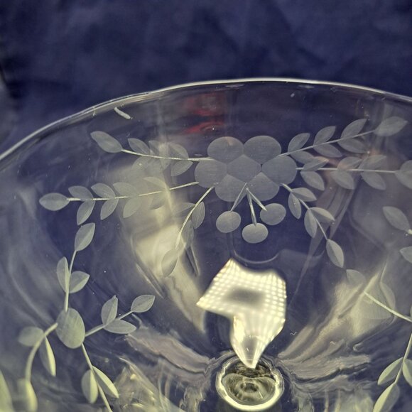 Vintage Etched Glass Sherbet Champagne Coupe Goblet With Floral Vine Design - Picture 8 of 11